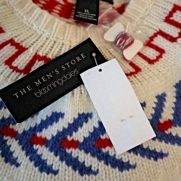 The Men's Store Bloomingdale's Sz XL Wool Geo-Stripe Crewneck Sweater $168 - Picture 3 of 8